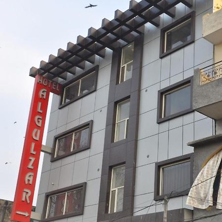 Hotel Al Gulzar Delhi  Buitenkant foto