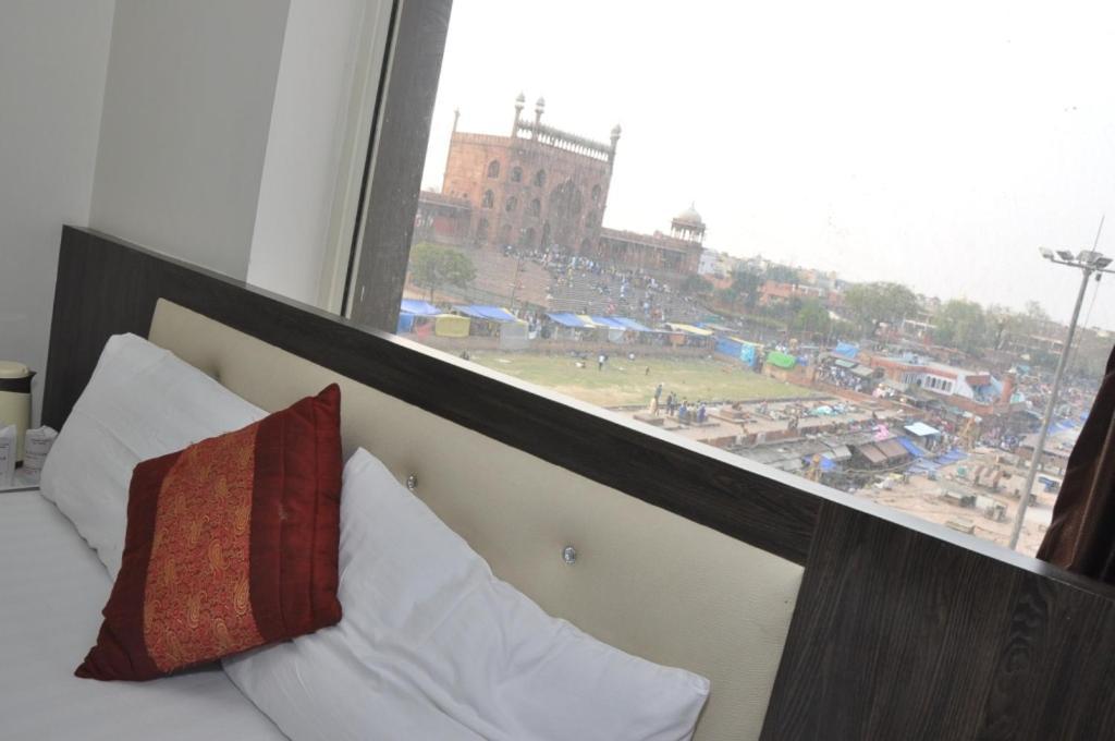 Hotel Al Gulzar Delhi  Buitenkant foto