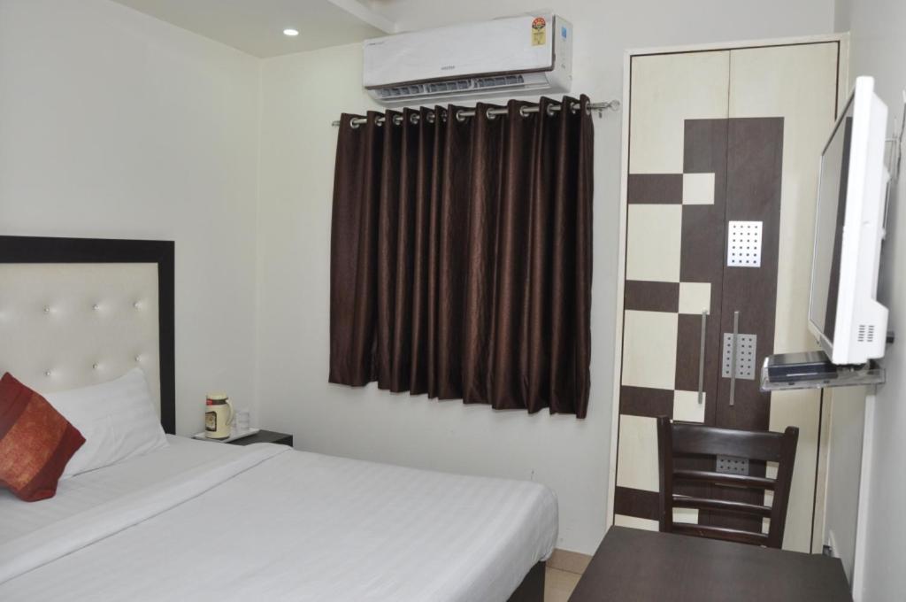 Hotel Al Gulzar Delhi  Buitenkant foto