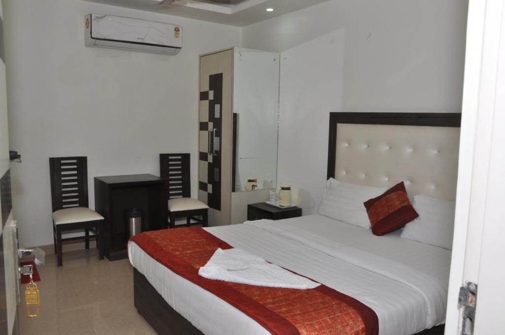 Hotel Al Gulzar Delhi  Buitenkant foto